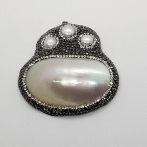 oversized paw pendant baroque pearl and pave rhinestones